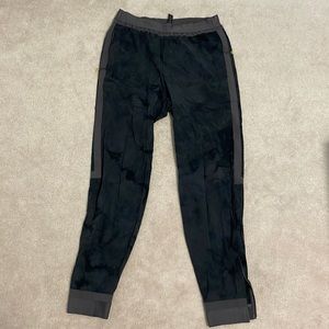 lululemon Robert Geller Joggers Small